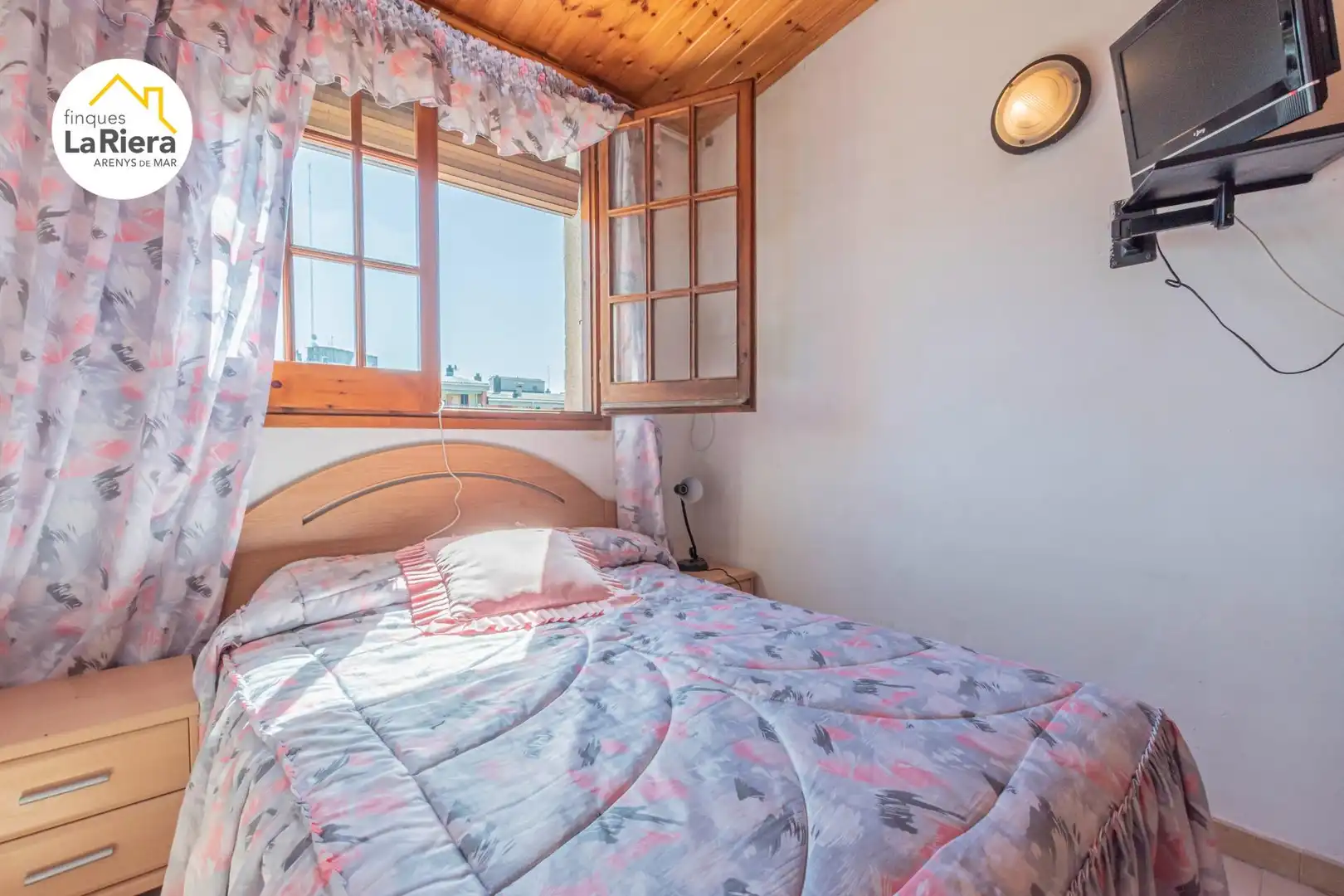 Habitación de Casa o chalet en venta en Arenys de Mar con Terraza, Trastero y Balcón