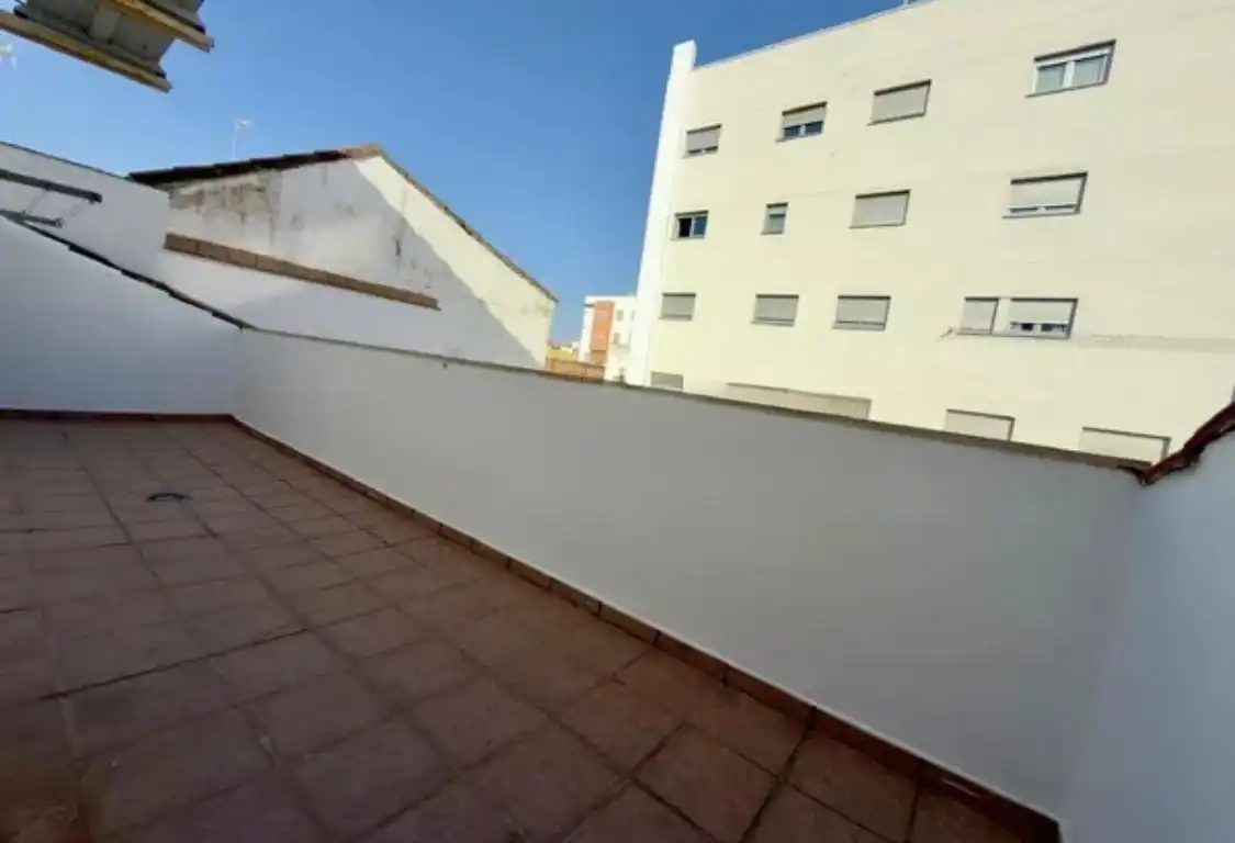 Terrassa de Casa o xalet en venda en Badajoz amb Aire condicionat, Jardí privat i Terrassa