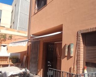 Exterior view of Single-family semi-detached for sale in Sagunto / Sagunt  with Air Conditioner and Balcony