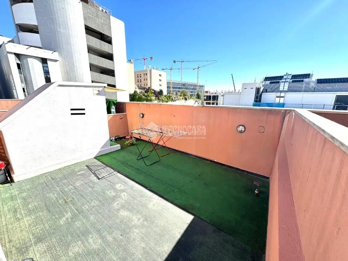 Lofts for rent in Simancas