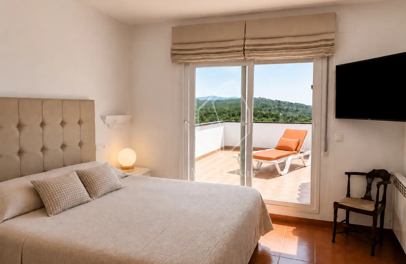 House with terrace for sale in Carrer Vall d'Aran 44, imagen 25