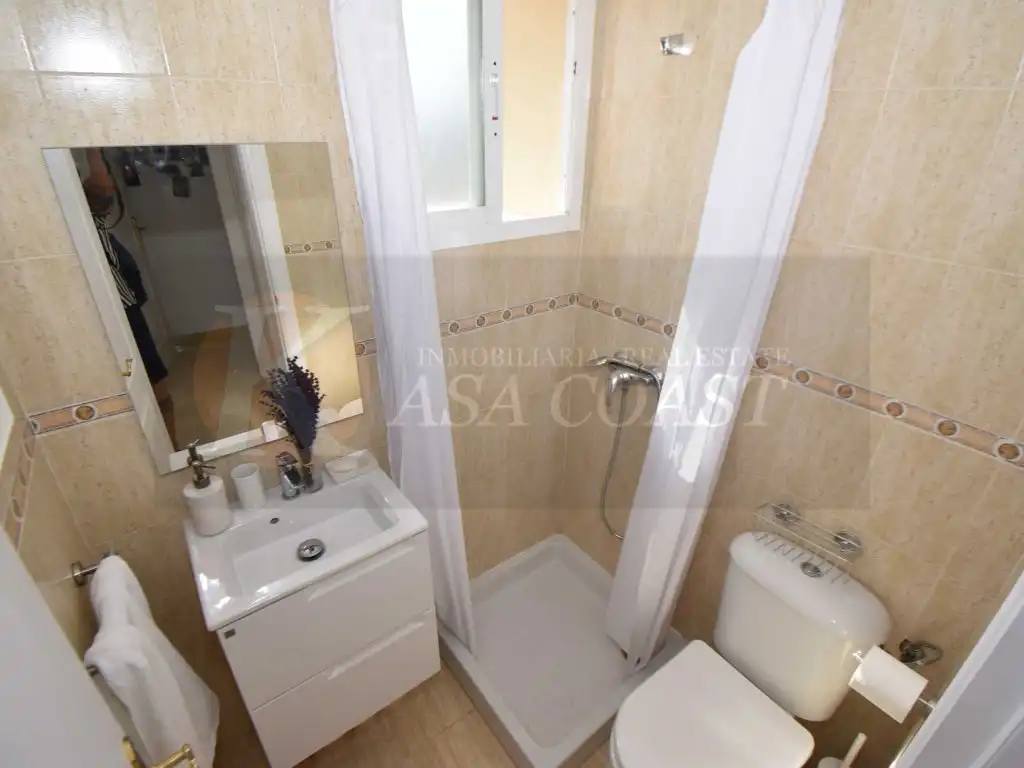 Bathroom of Attic for sale in Mijas  with Air Conditioner, Private garden and Terrace