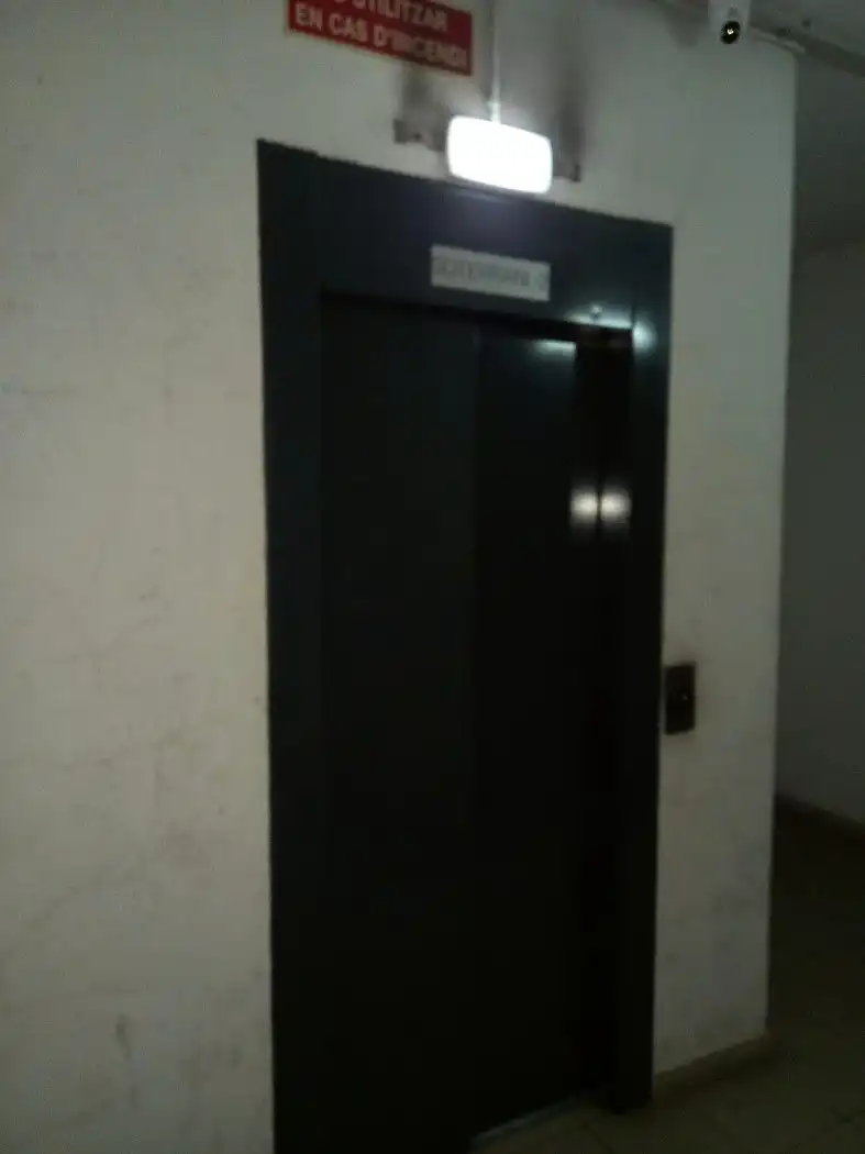 Garaje en venta en Girona