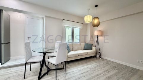 Foto 4 de Apartamento de alquiler en Passatge Miralmar, Benalúa, Alicante / Alacant