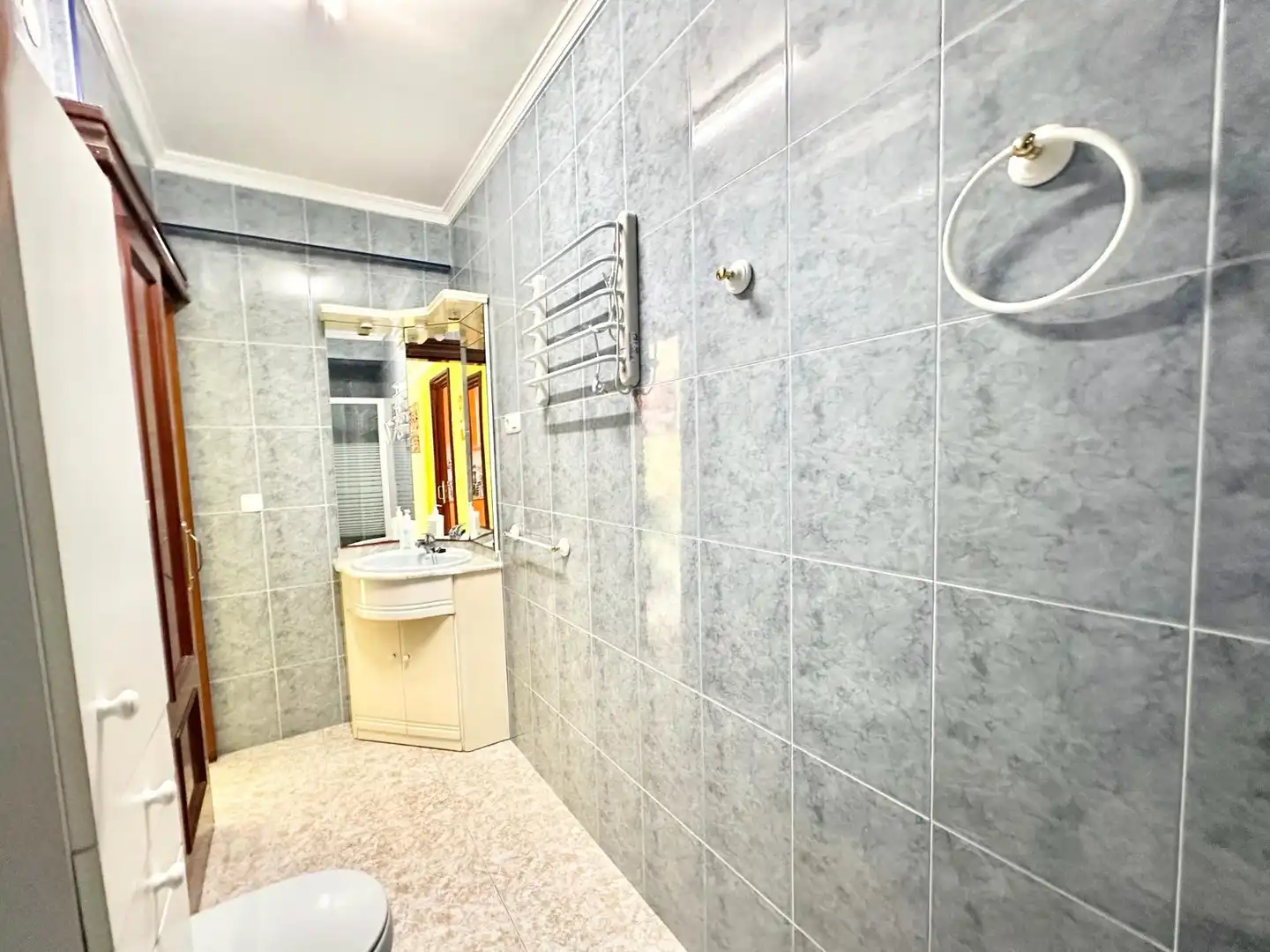 Baño de Piso en venta en Málaga con Aire acondicionado