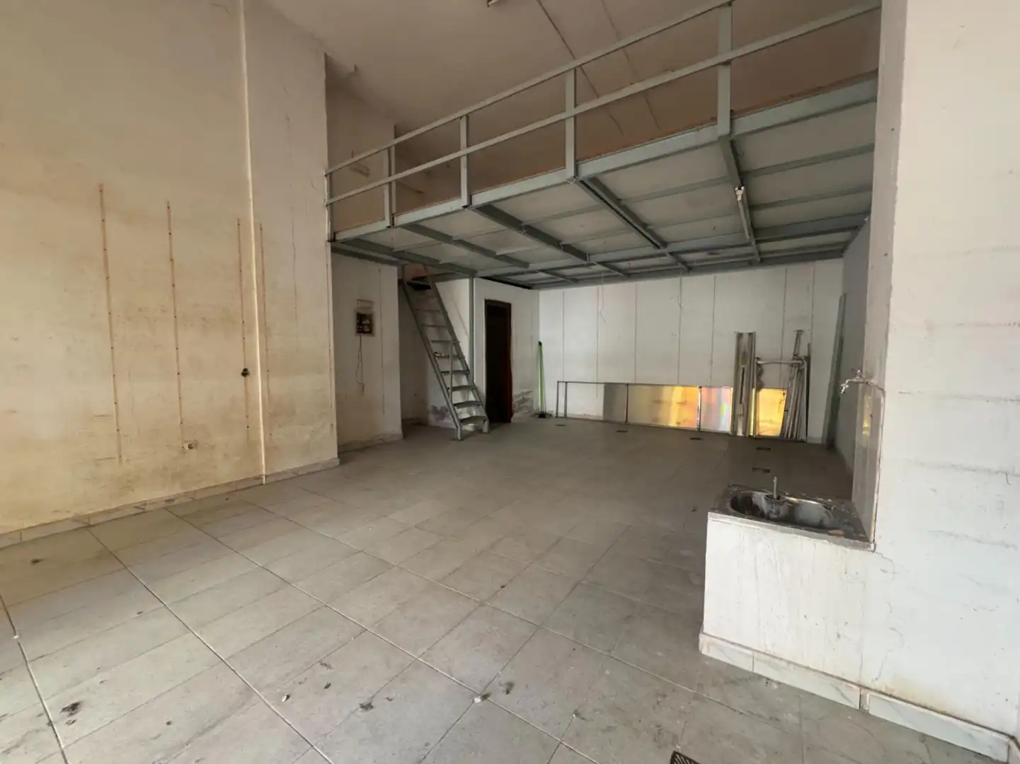 Local comercial de lloguer a Los Corrales de Buelna - Calle Calle Altamira, 2, imagen 9