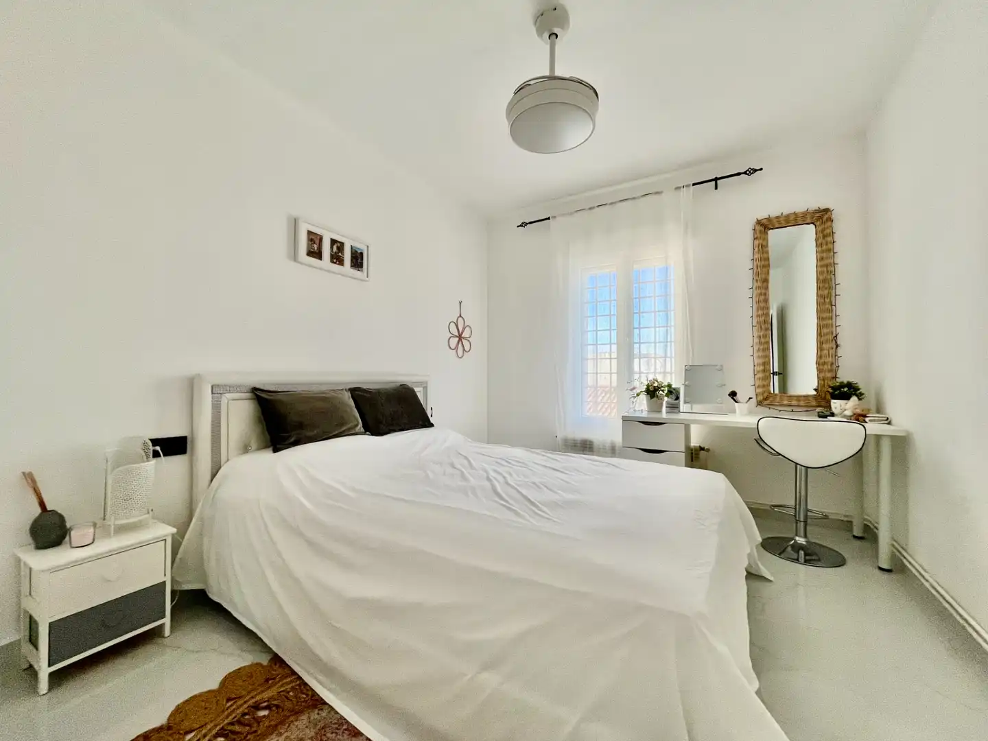 Habitación de Casa adosada en venta en Cuevas del Almanzora con Aire acondicionado, Terraza y Amueblado