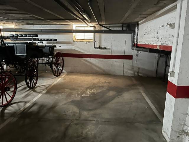 Garaje en Venta en Calle San Juan de Aznalfarache en Camas
