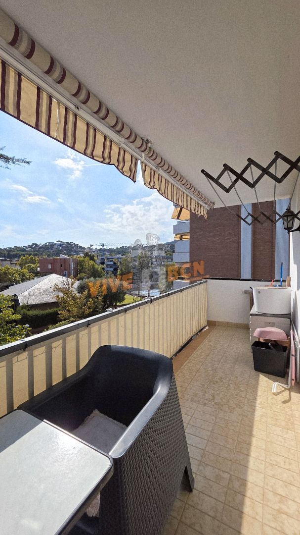 Balcony of Attic for sale in Castelldefels  with Air Conditioner, Heating and Parquet flooring