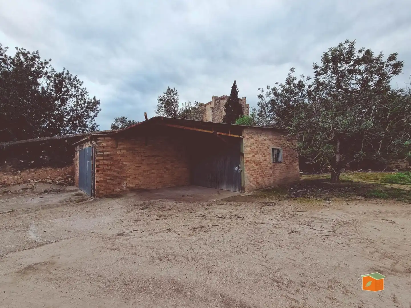 Gewerbefläche zum Verkauf in Jesús - Els Reguers, imagen 2