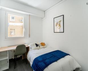 Bedroom of Apartment to share in  Madrid Capital  with Air Conditioner, Heating and Furnished