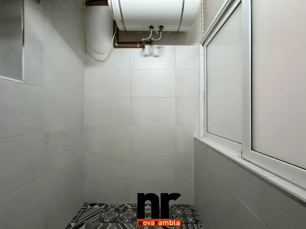 Baño de Piso en venta en Ripollet con Aire acondicionado y Parquet