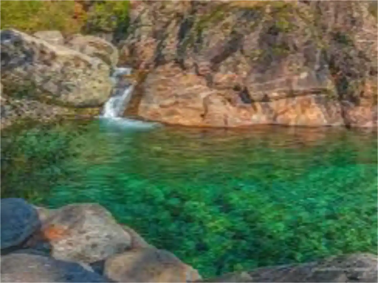 Schwimmbecken von Residential zum Verkauf in Guisando