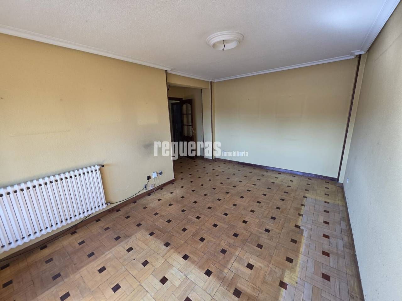 Bedroom of Flat for sale in Avilés  with Heating, Parquet flooring and Terrace