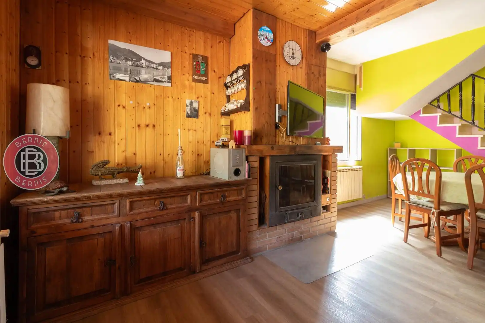 Sala d'estar de Finca rústica en venda en Els Hostalets de Pierola amb Calefacció, Jardí privat i Parquet