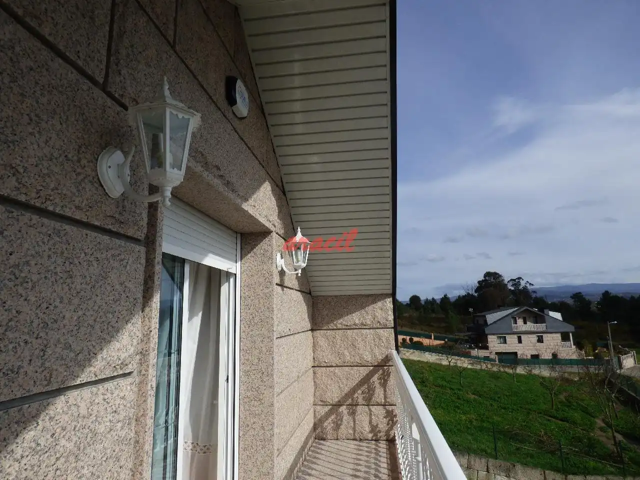 Vista exterior de Casa o xalet en venda en Ourense Capital  amb Calefacció, Jardí privat i Terrassa