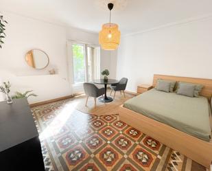 Bedroom of Flat to rent in  Barcelona Capital  with Balcony