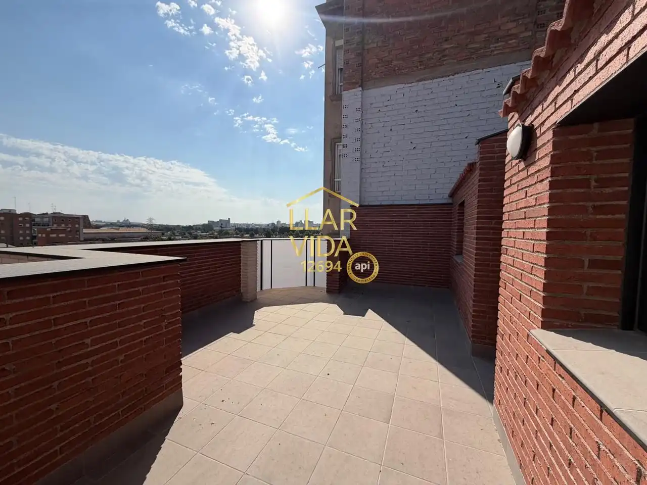 Terrasse von Maisonette zur Miete in Lleida mit Klimaanlage und Terrasse