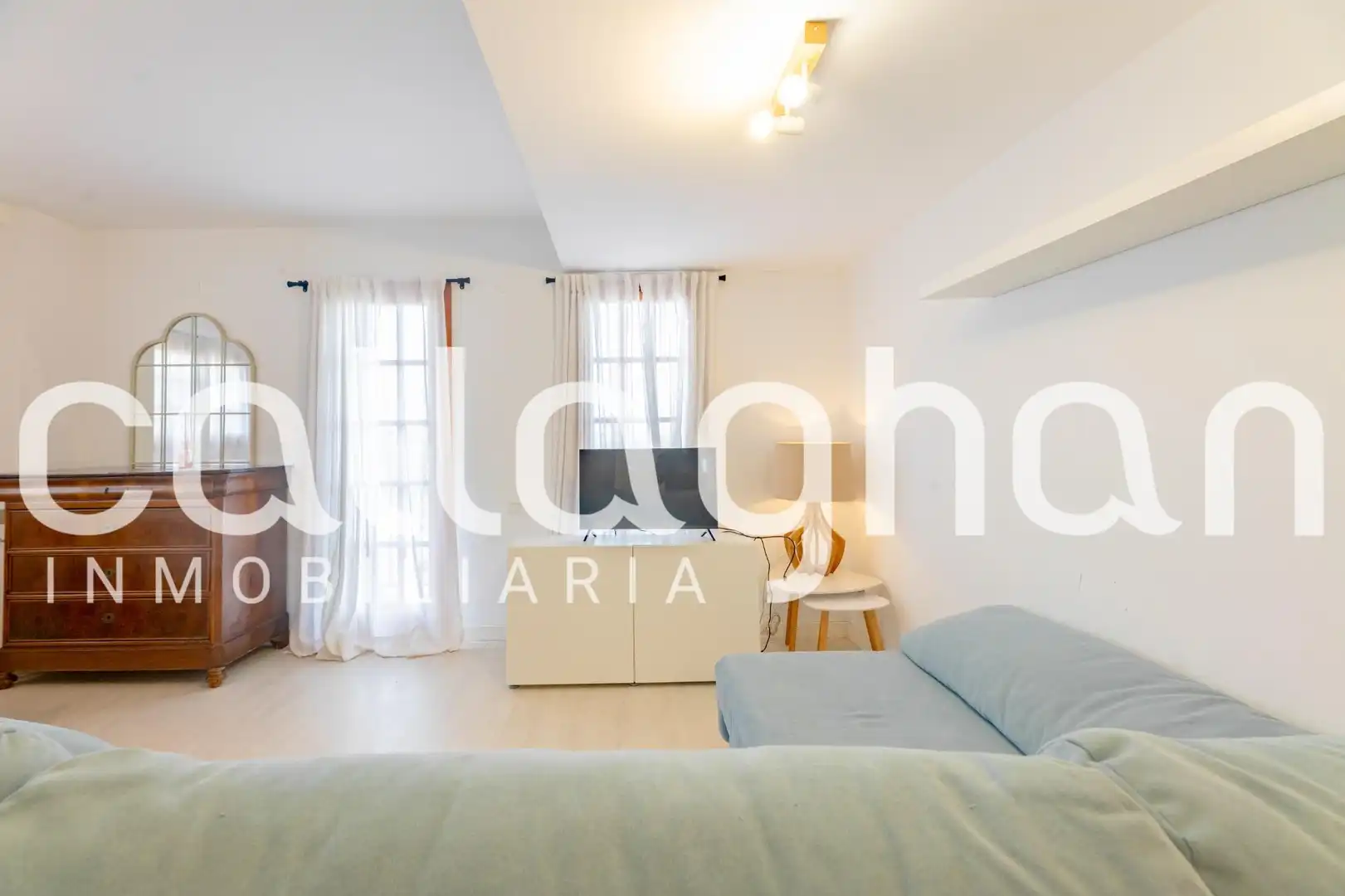 Duplex with terrace to rent in Avenida de la Huerta, imagen 7