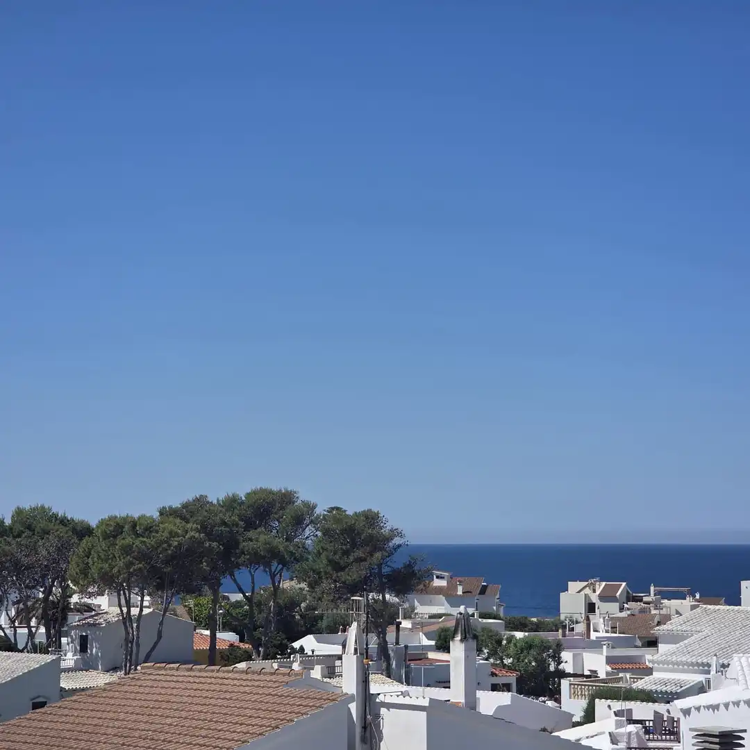 Vista exterior de Casa o xalet en venda en Ciutadella de Menorca amb Jardí privat, Terrassa i Moblat