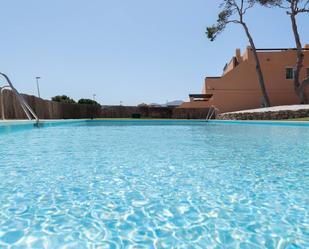 Piscina de Casa adosada en venda en Cartagena amb Aire condicionat, Calefacció i Jardí privat