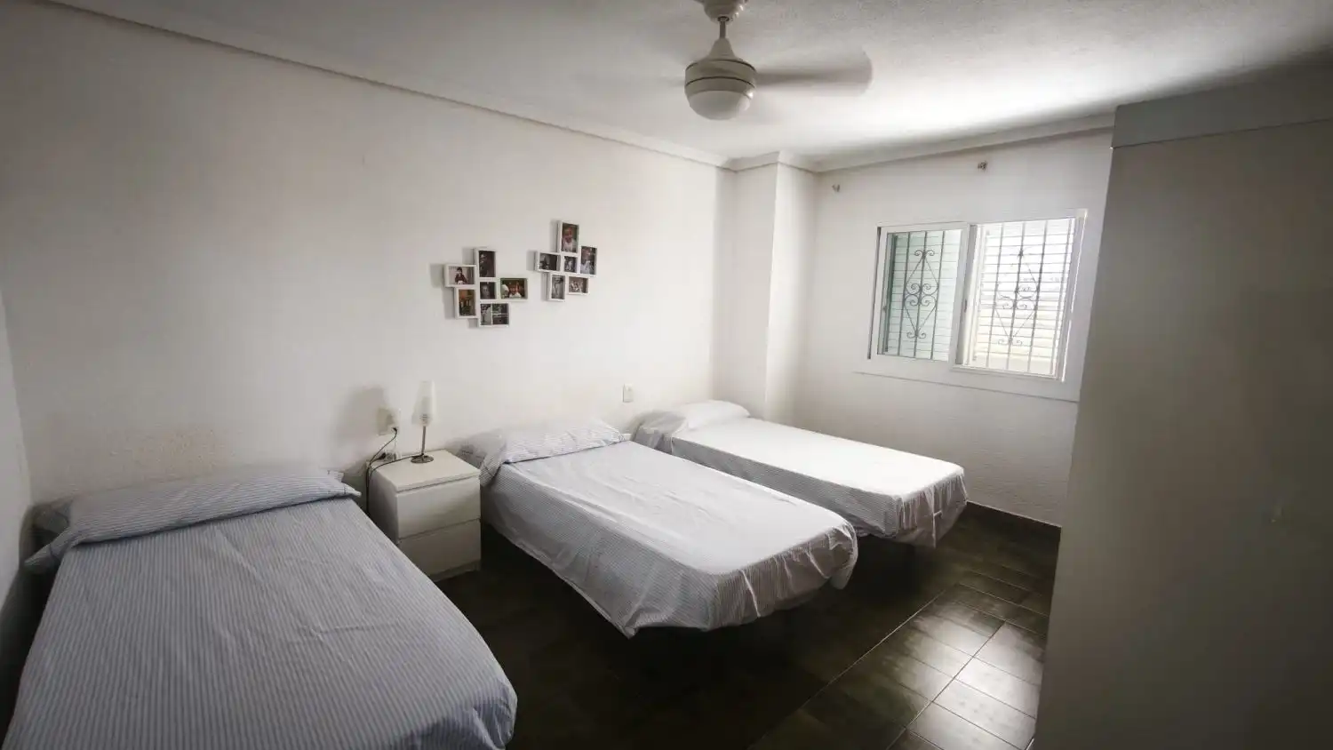 Dormitori de Casa adosada en venda en Benicasim / Benicàssim amb Calefacció, Terrassa i Traster
