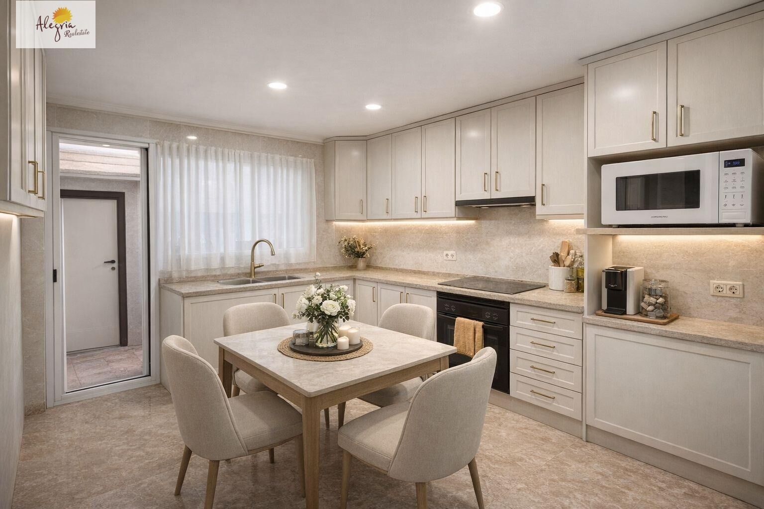 Cuina de Apartament en venda en Alicante / Alacant