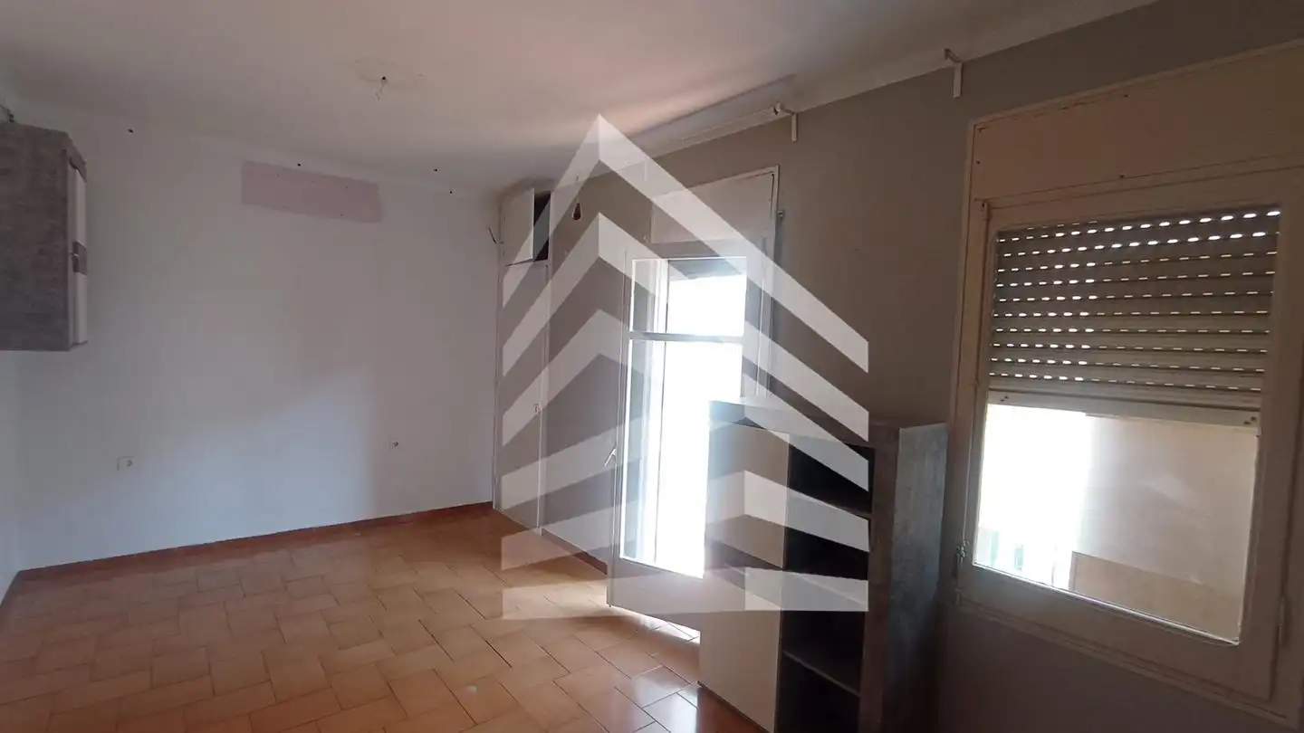 Flat with terrace for sale in calle de Bofarull, imagen 8