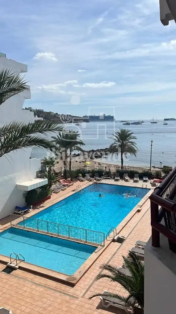 Pis de lloguer a Pere Matutes Noguera, Ses Figueretes - Platja d'en Bossa - Cas Serres