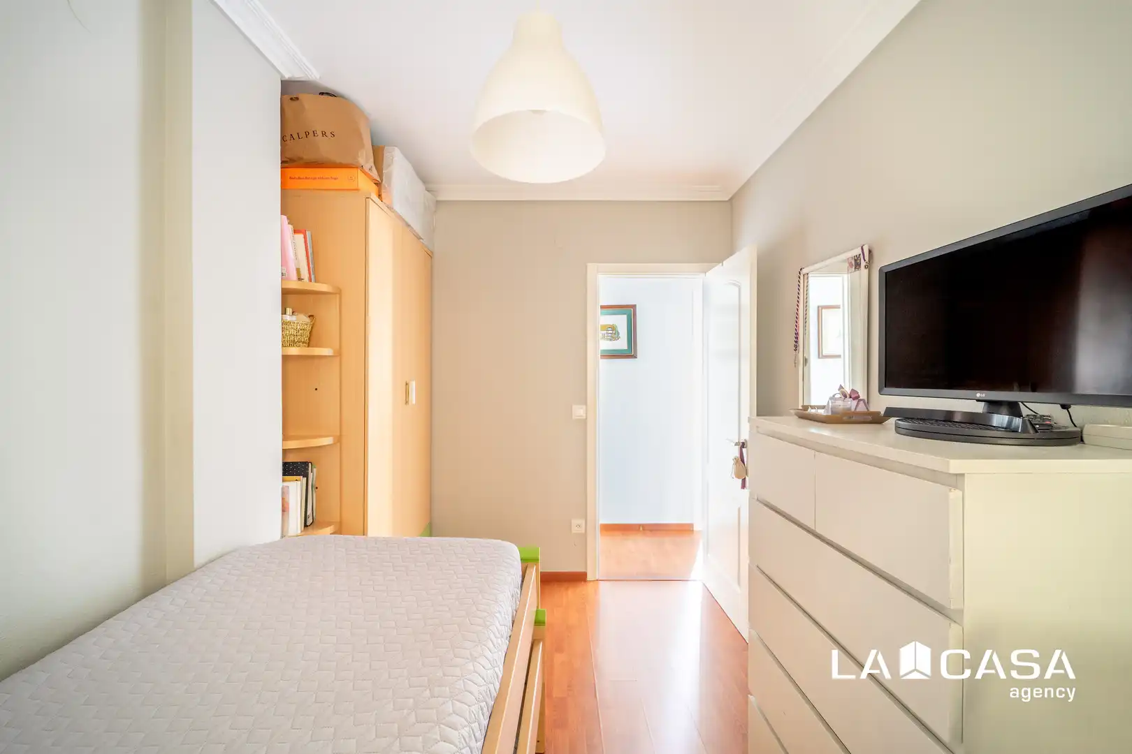 Habitación de Piso en venta en Dos Hermanas con Aire acondicionado, Trastero y Piscina