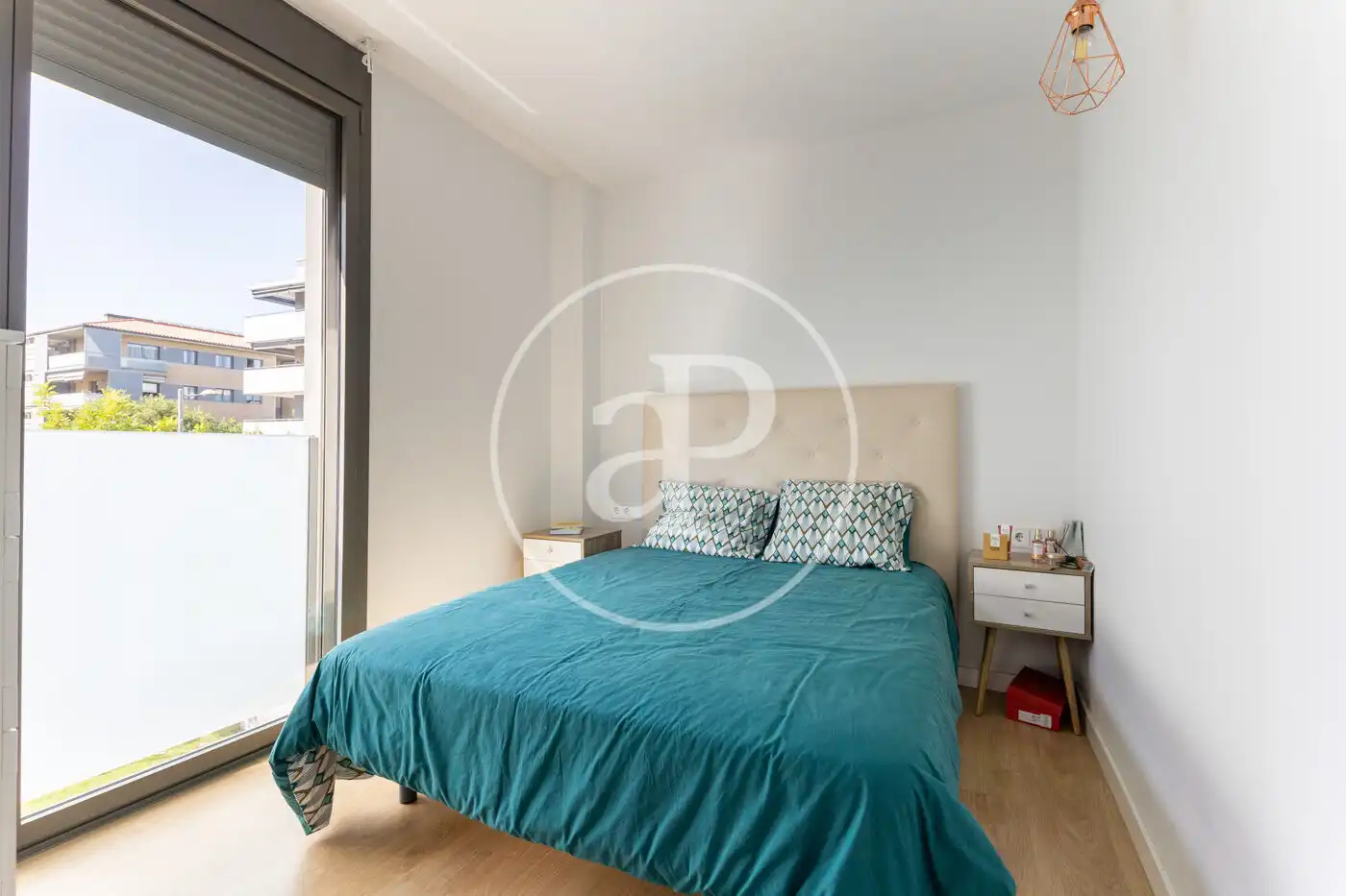 Dormitori de Pis en venda en Sant Cugat del Vallès amb Aire condicionat, Jardí privat i Terrassa