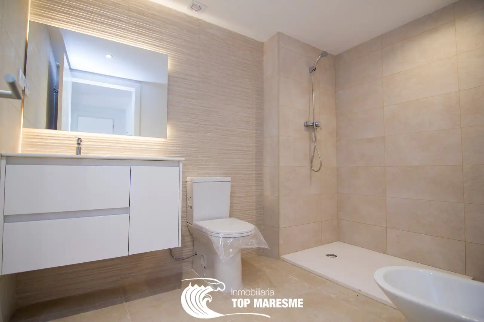 Duplexes for sale in Canovelles