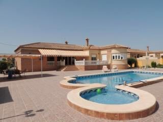 Exterior view of House or chalet for sale in Catral  with Air Conditioner, Heating and Private garden