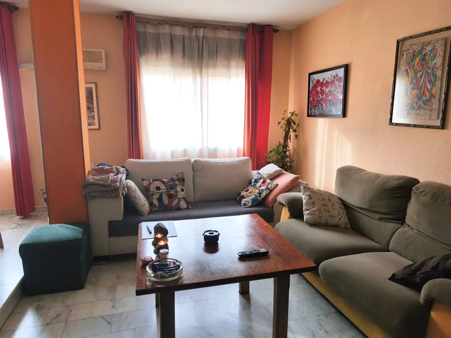 Sala de estar de Dúplex en venta en Ciudad Real con Aire acondicionado, Calefacción y Amueblado