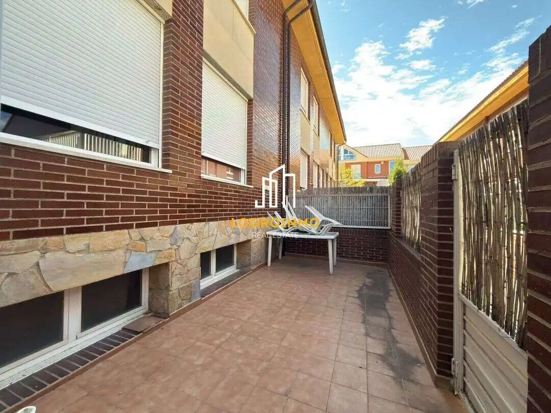 Adosado con piscina en venta en Villamediana de Iregua, imagen 58
