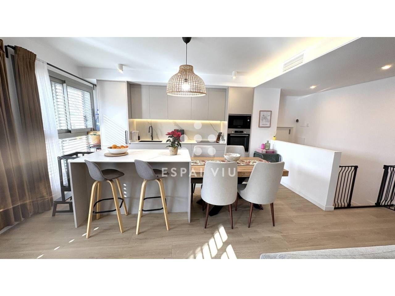 Kitchen of Flat for sale in Sant Cugat del Vallès  with Air Conditioner, Heating and Parquet flooring