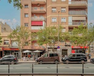 Vista exterior de Pis en venda en Barberà del Vallès