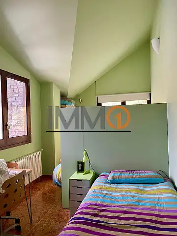 Casa aparellada en venda a Aixirivall, imagen 7