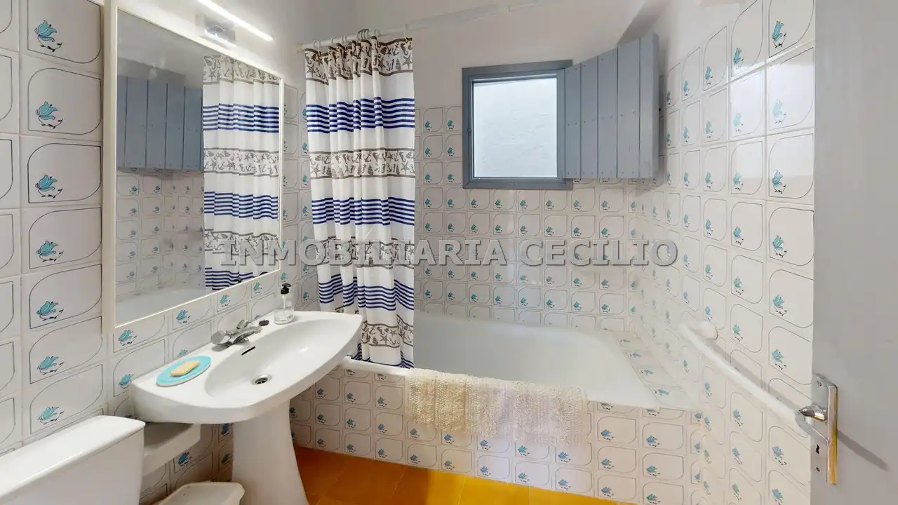Chalet con piscina en venta en Carrer València 42, imagen 19