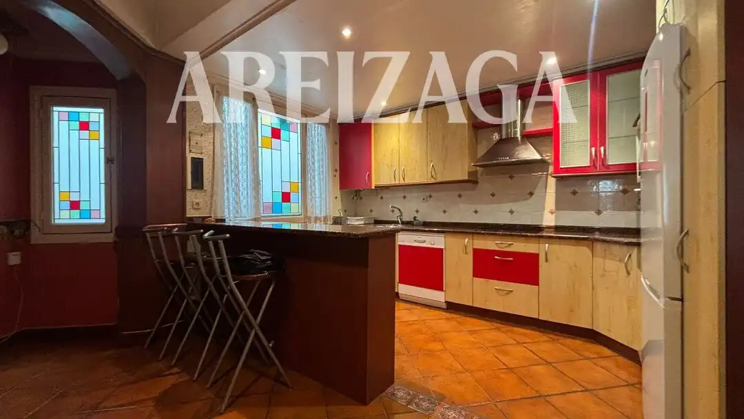Kitchen of Flat for rent in Donostia - San Sebastián   with Heating, Terrace and Oven