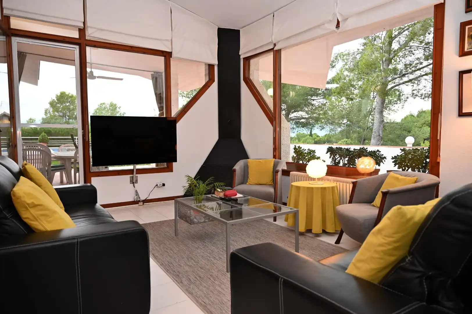 Chalet con piscina en venta en Urbanitzacions, imagen 3