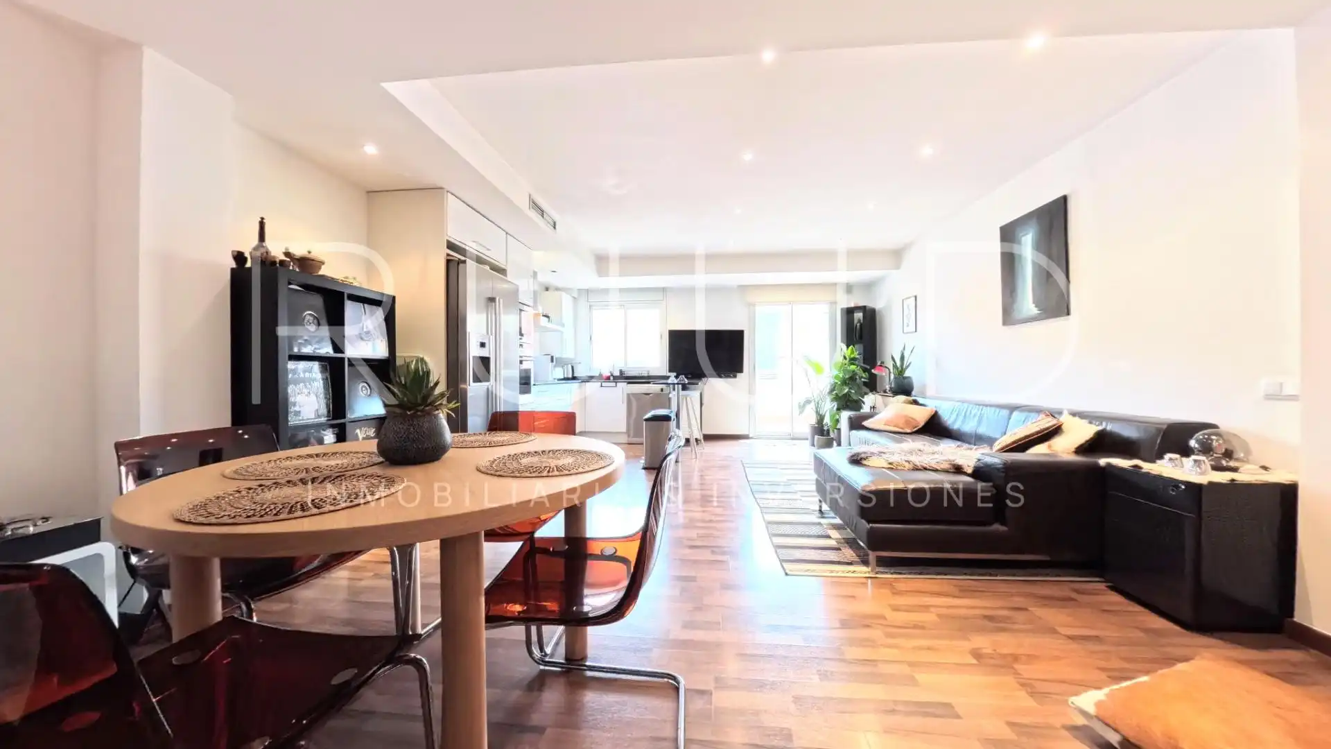 Living room of Duplexes for sale in Castelldefels  with Air Conditioner, Heating and Parquet flooring