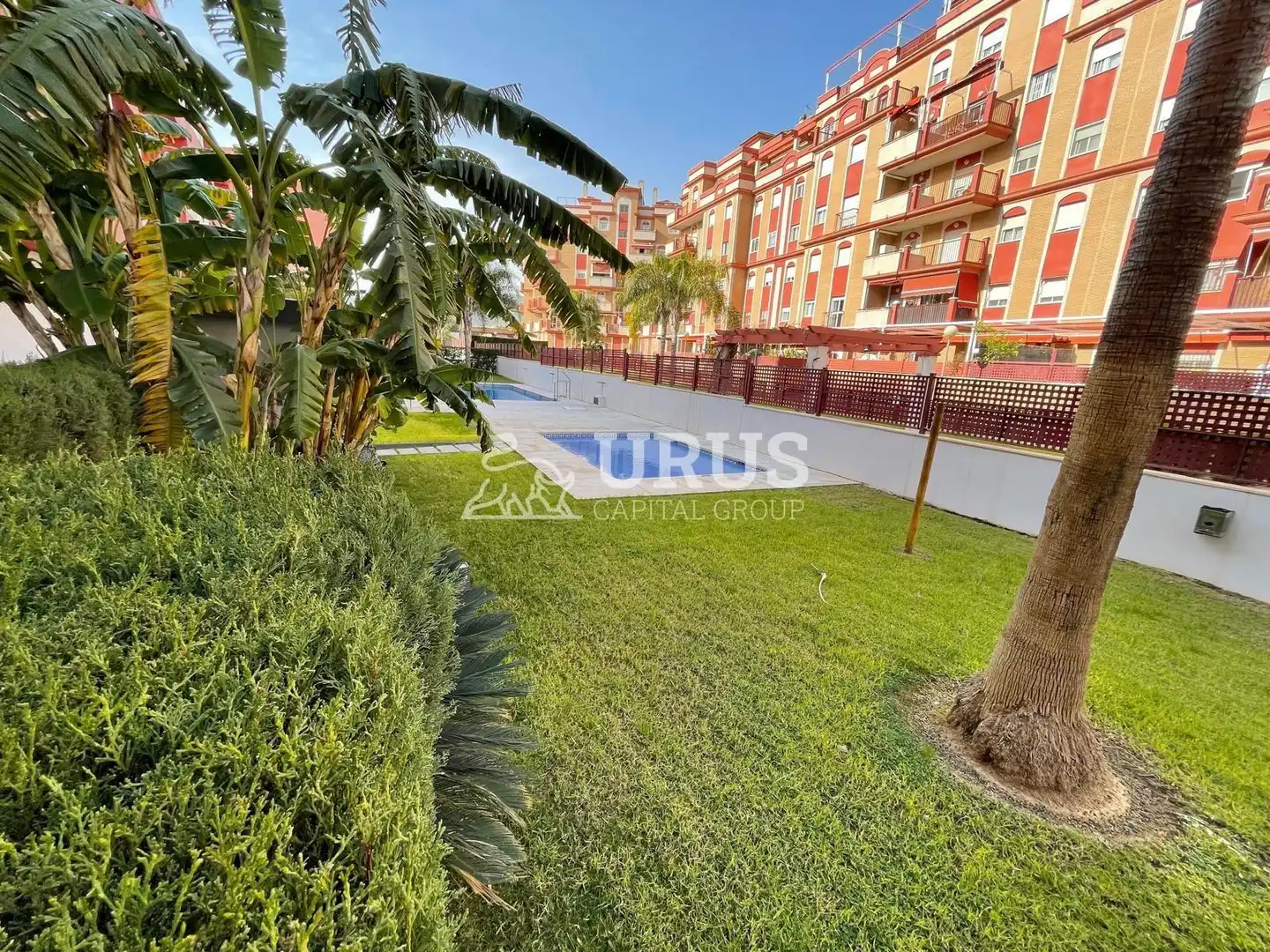 Vista exterior de Pis en venda en Córdoba amb Aire condicionat, Traster i Piscina comunitària