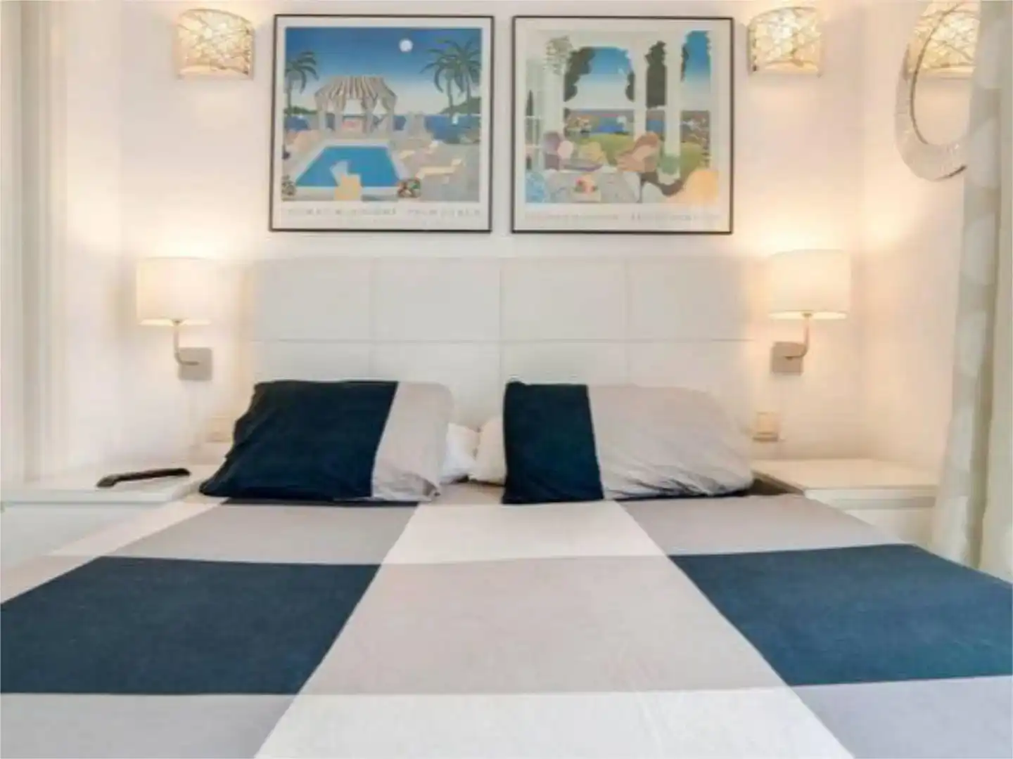 Bedroom of Flat for share in Marbella  with Air Conditioner, Private garden and Furnished