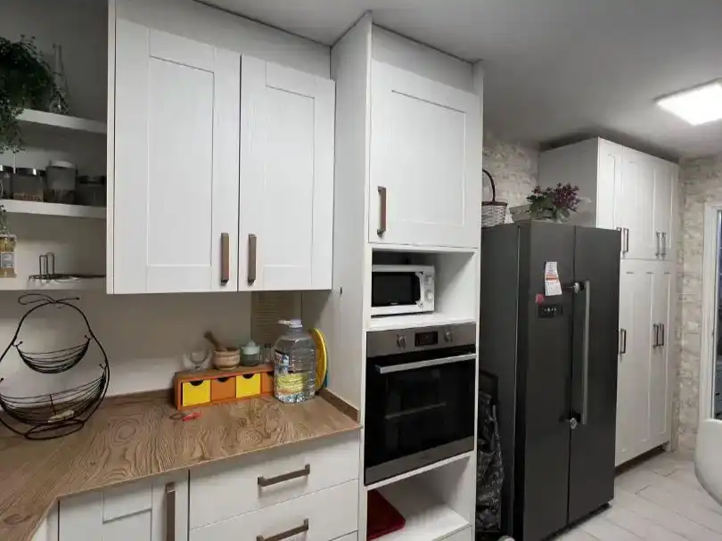 Cocina de Piso para compartir en Pla - Carolinas