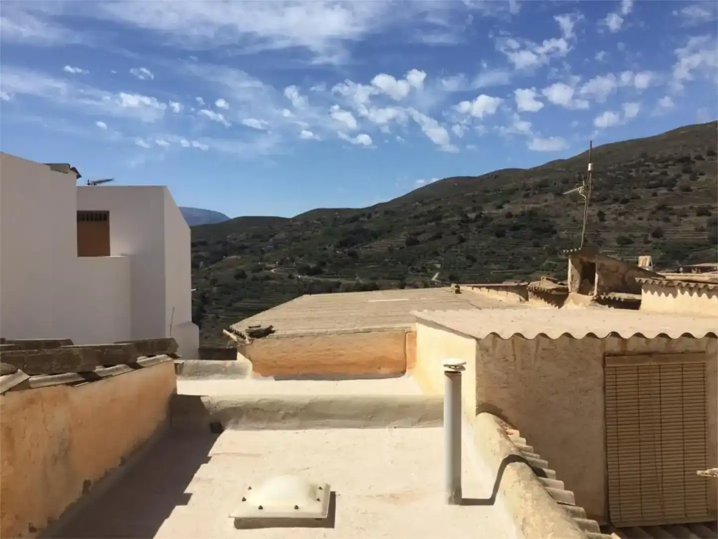 Vista exterior de Casa adosada en venda en Ohanes, Almería