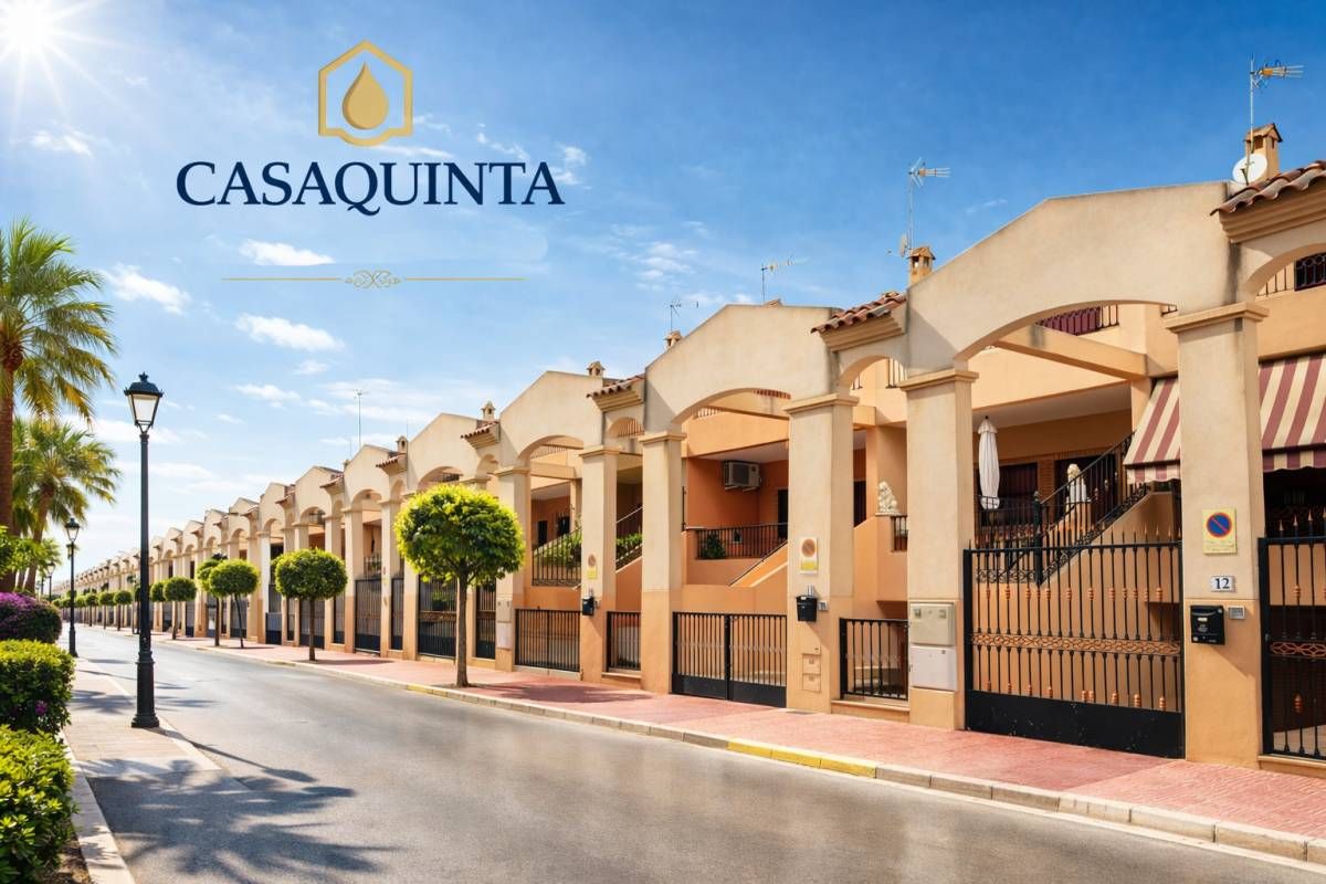 Vista exterior de Dúplex en venda en San Isidro amb Calefacció i Terrassa