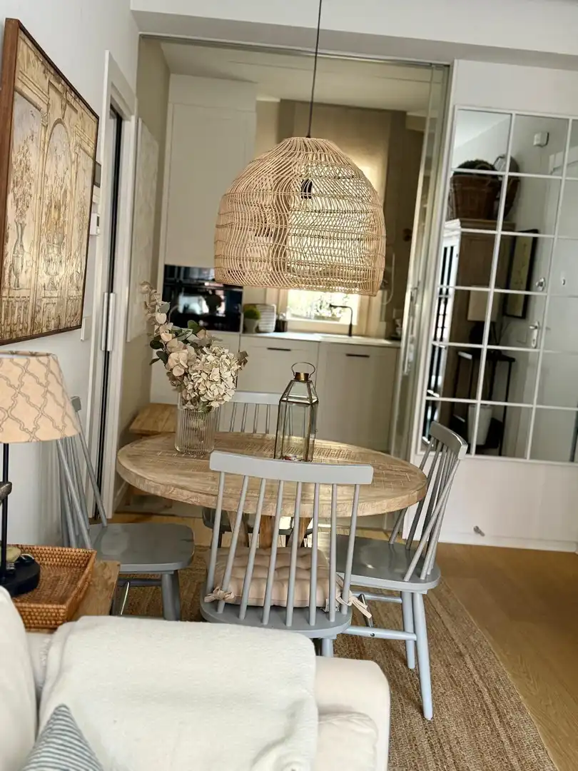Comedor de Apartamento de alquiler en León Capital  con Calefacción, Parquet y Amueblado