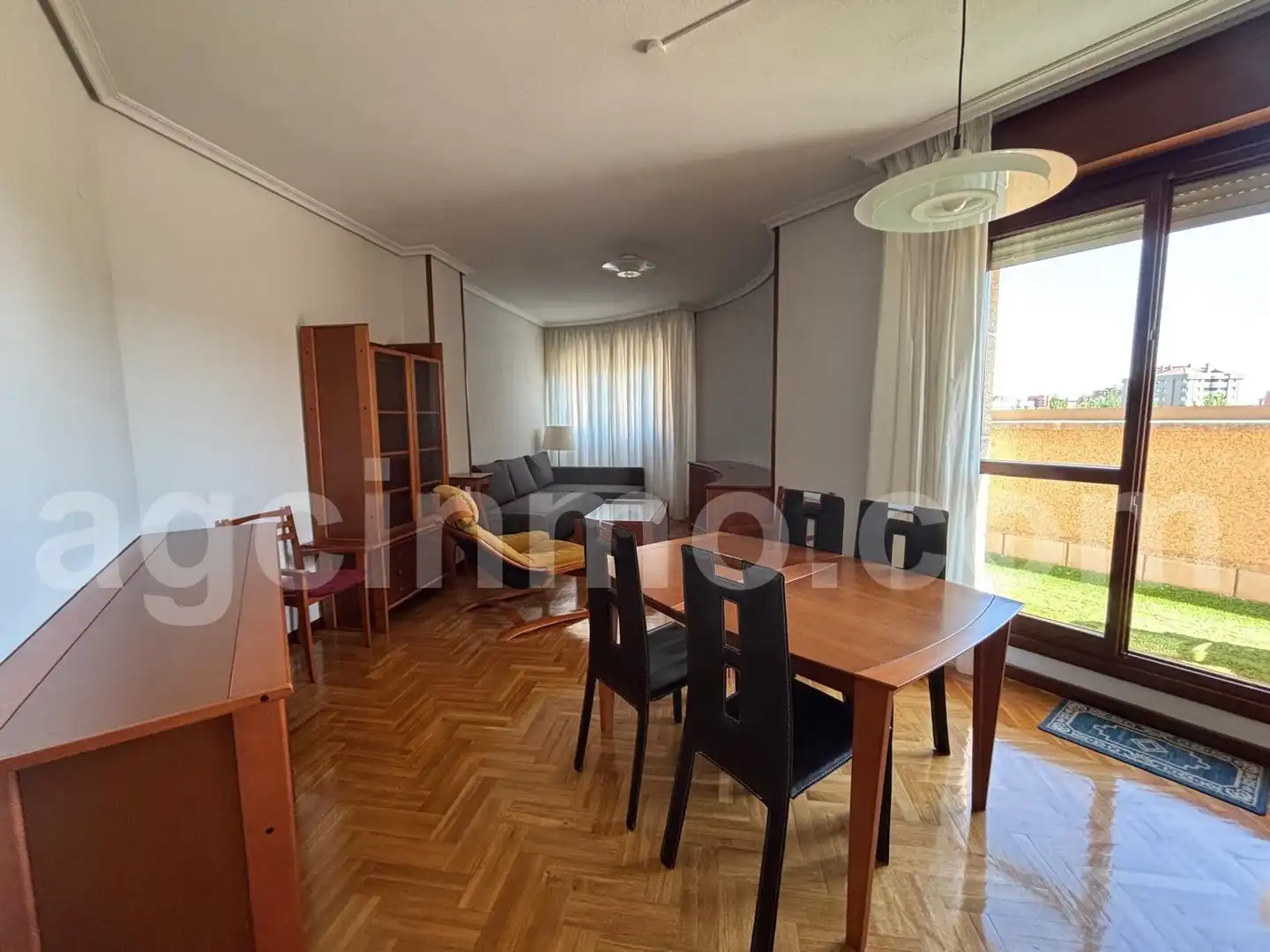 Wohnung zur Miete in Calle MORENA, Girón