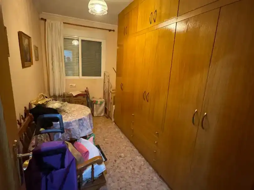 Habitación de Piso en venta en Sagunto / Sagunt con Terraza y Balcón